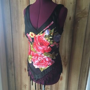 Cache silk embroidered top